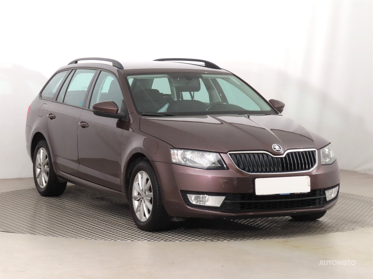 Škoda Octavia, 2013 - celkový pohled