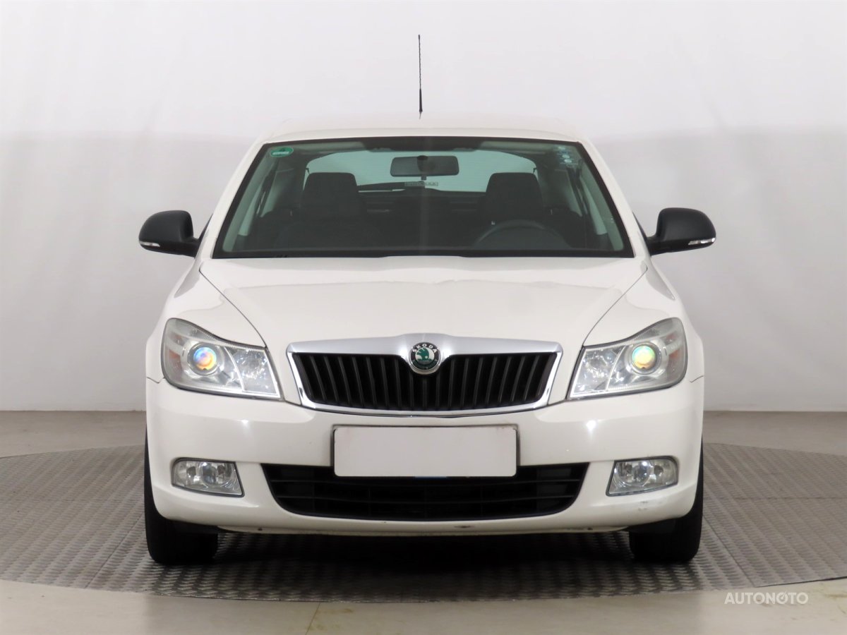 Škoda Octavia, 2012 - pohled č. 2