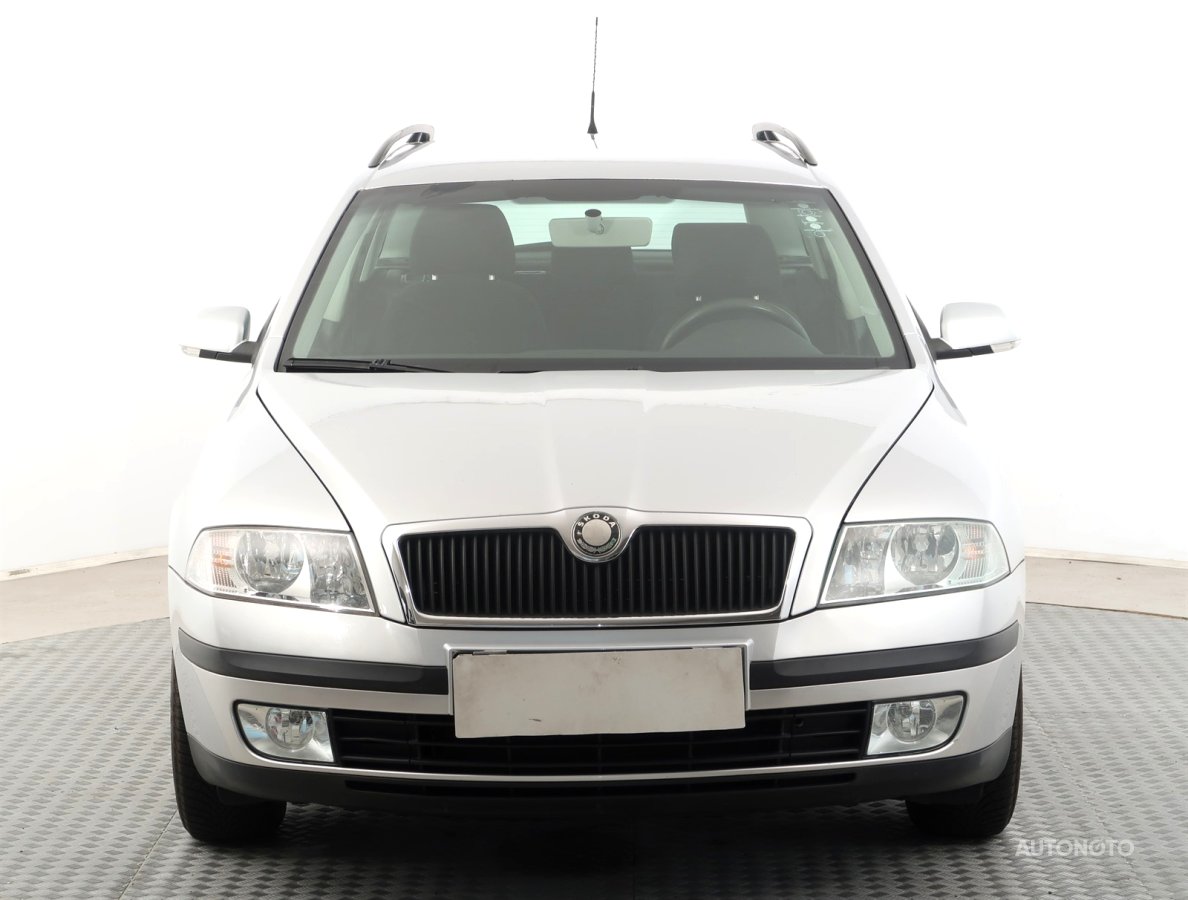 Škoda Octavia, 2008 - pohled č. 2