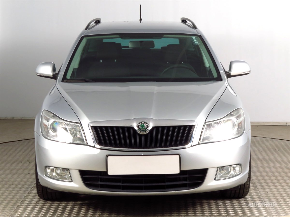 Škoda Octavia, 2011 - pohled č. 2
