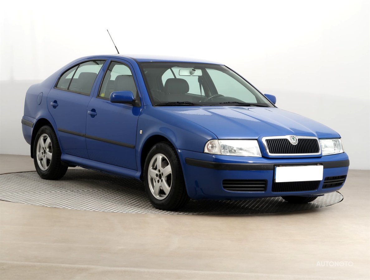 Škoda Octavia, 2001 - celkový pohled