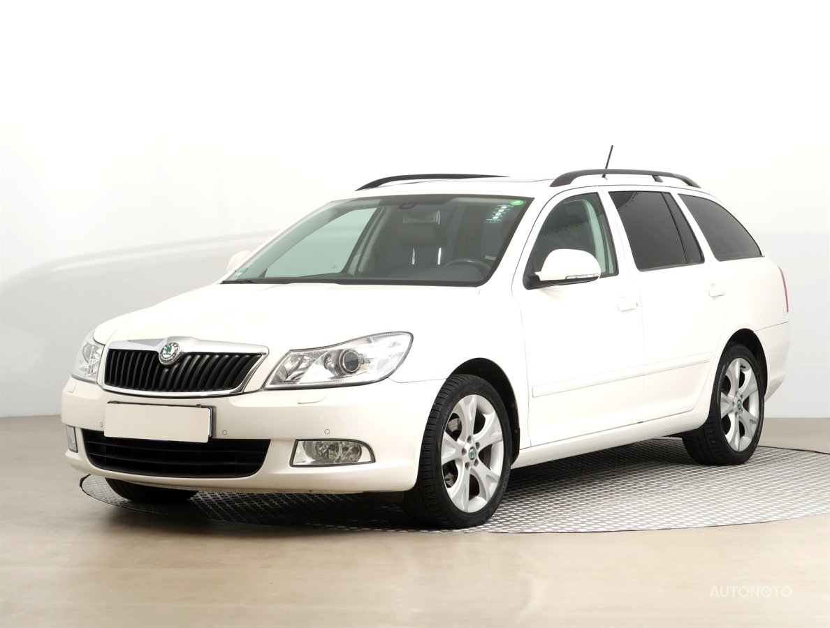 Škoda Octavia, 2011 - pohled č. 3
