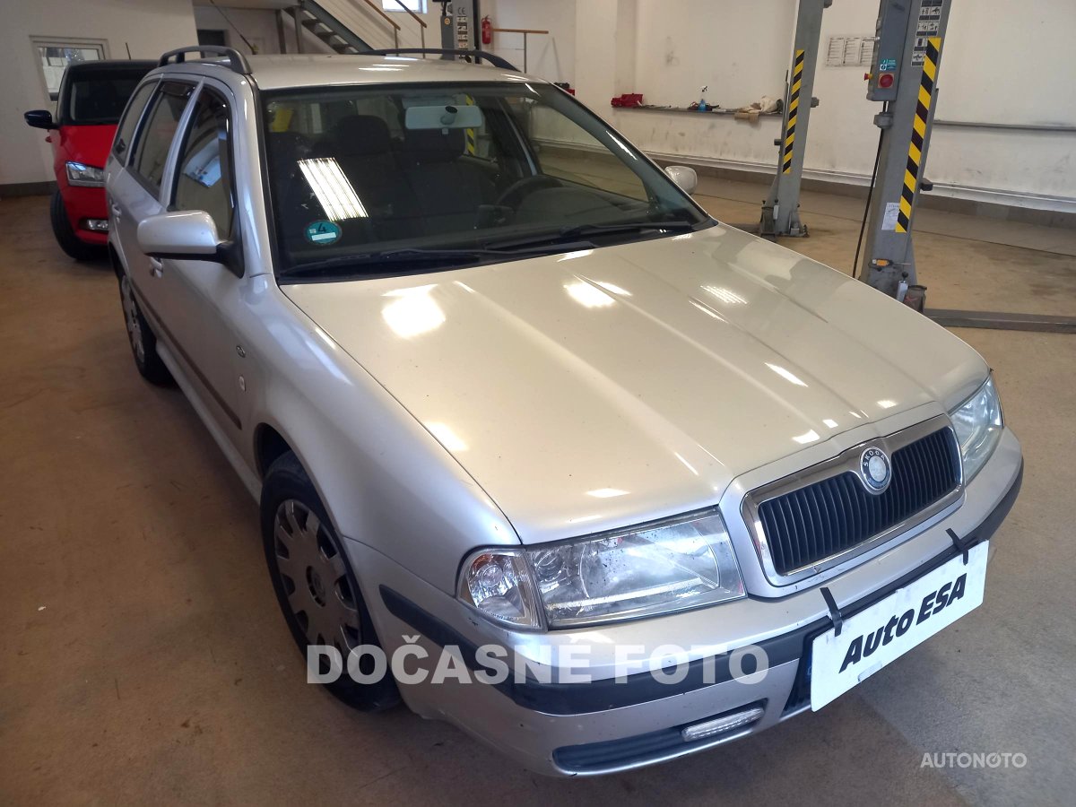 Škoda Octavia, 2003 - pohled č. 3