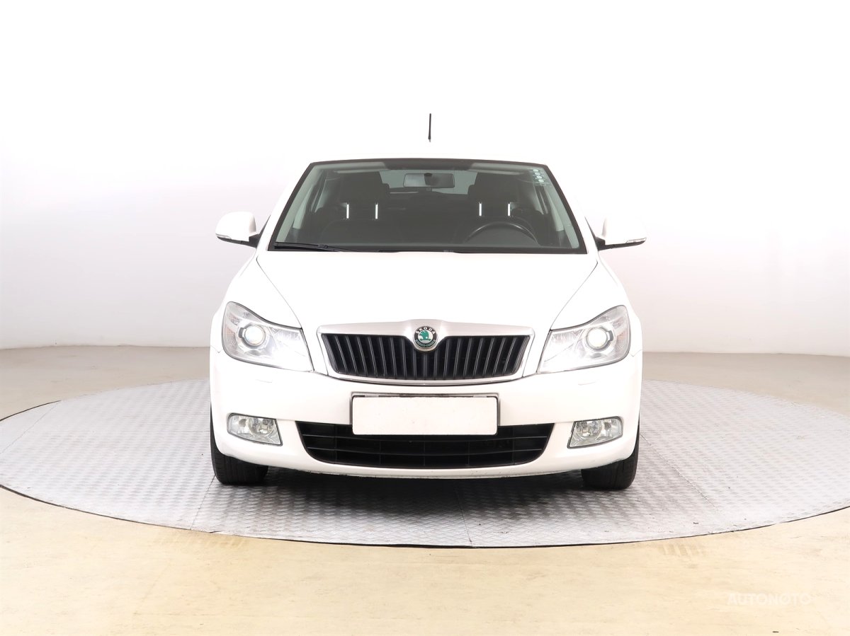 Škoda Octavia, 2012 - pohled č. 2