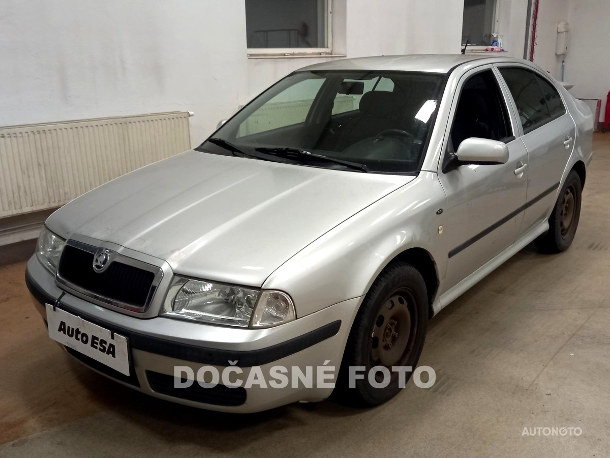 Škoda Octavia, 2001 - celkový pohled