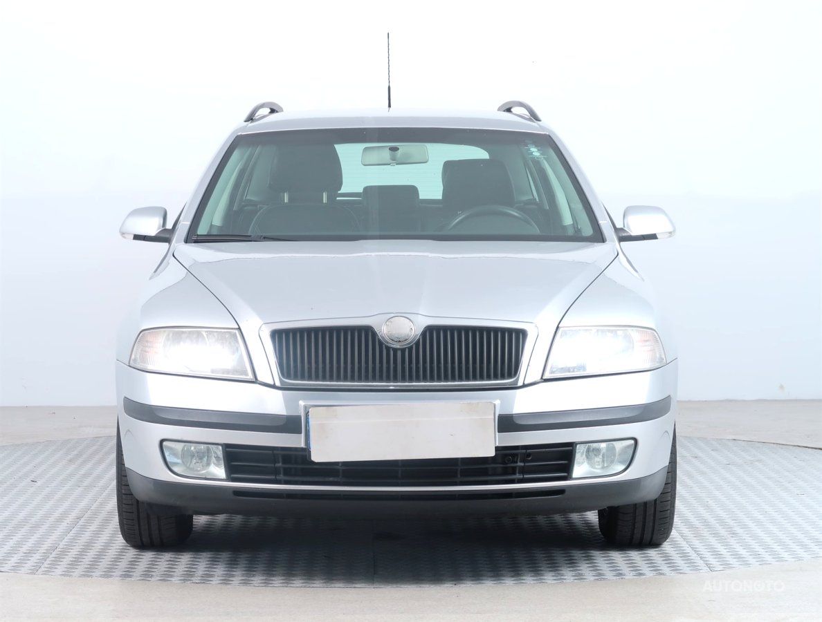Škoda Octavia, 2008 - pohled č. 2