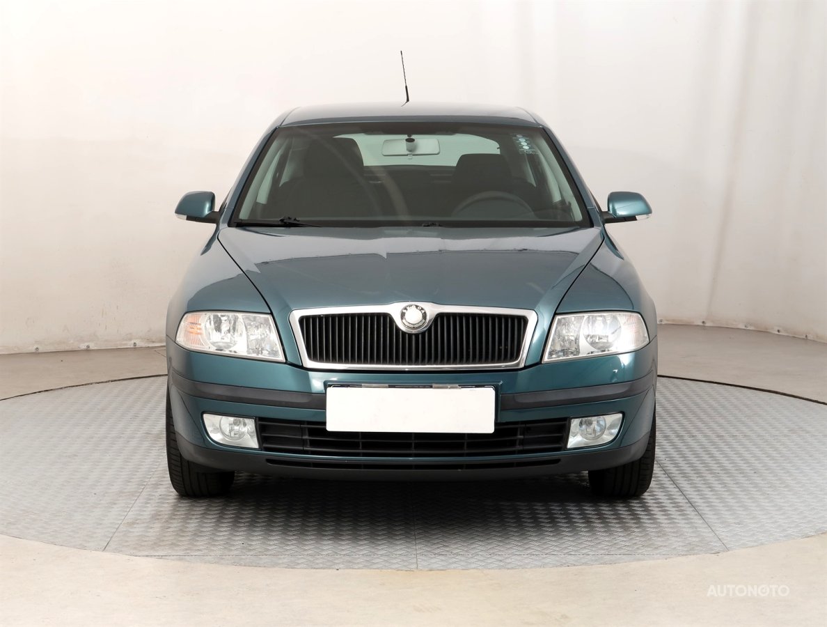 Škoda Octavia, 2008 - pohled č. 2