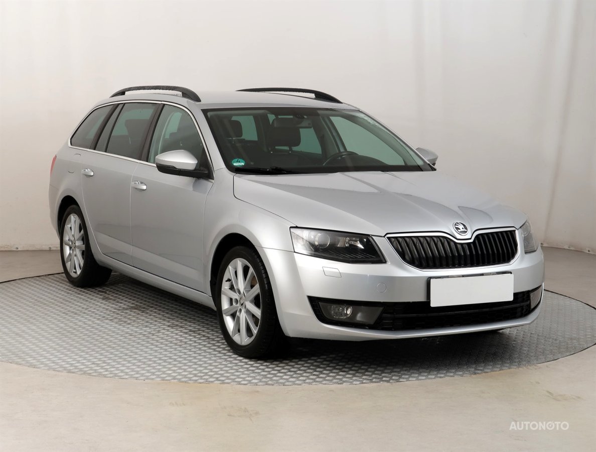 Škoda Octavia, 2013 - celkový pohled