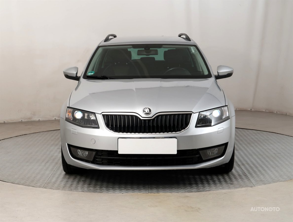 Škoda Octavia, 2013 - pohled č. 2