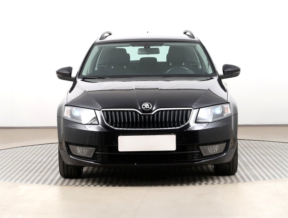 Škoda Octavia, 2015 - pohled č. 2