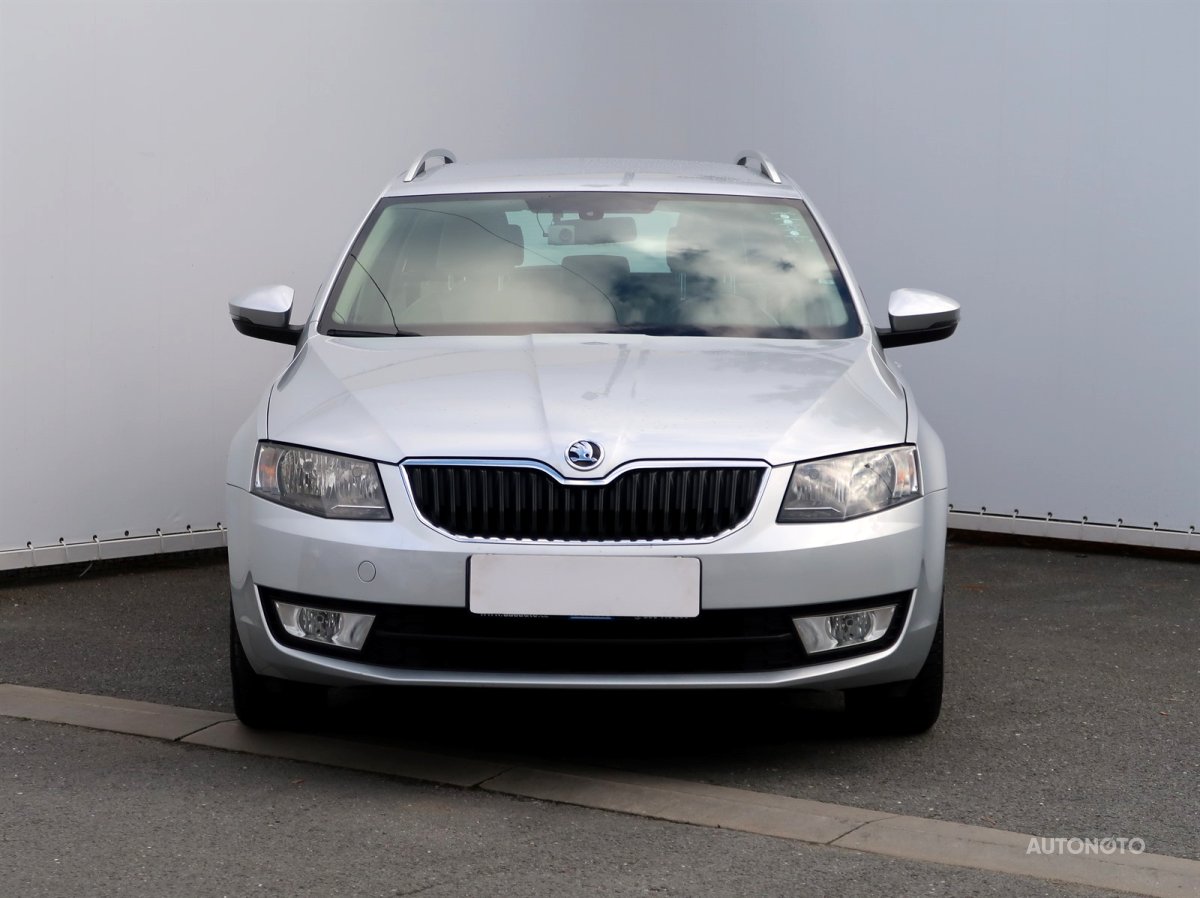 Škoda Octavia, 2014 - pohled č. 2