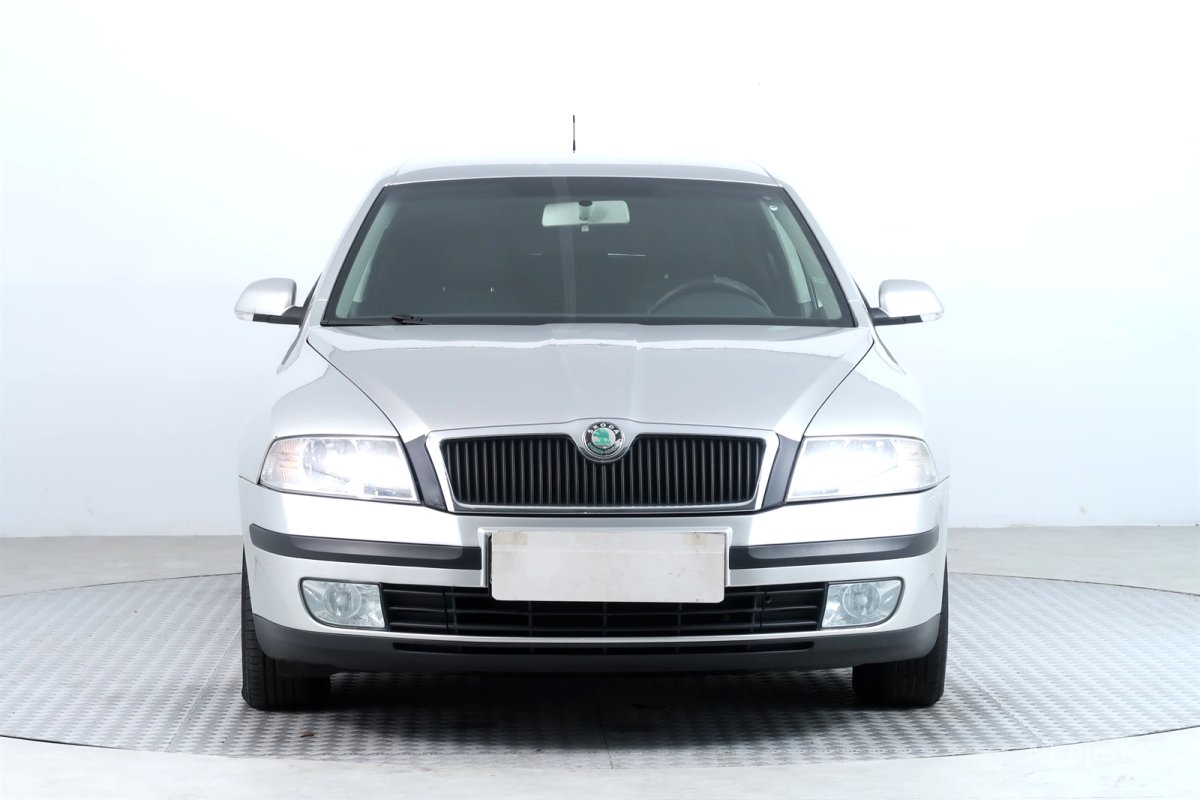 Škoda Octavia, 2006 - pohled č. 2