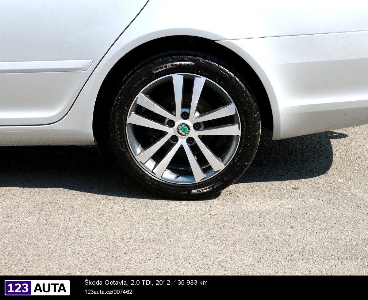 Škoda Octavia II, 2012 - pohled č. 11