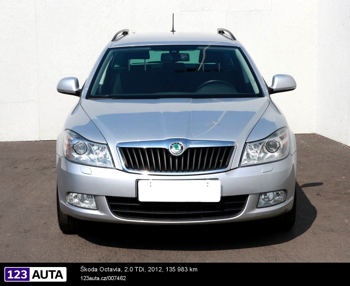 Škoda Octavia II, 2012 - pohled č. 2