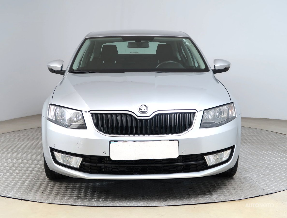 Škoda Octavia, 2013 - pohled č. 2
