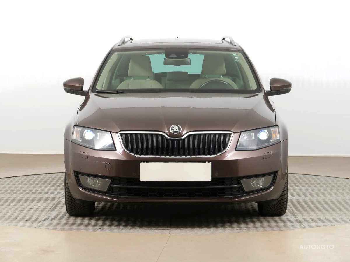 Škoda Octavia, 2013 - pohled č. 2