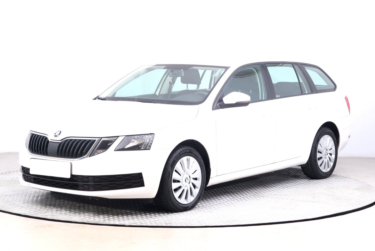 Škoda Octavia, 2017 - pohled č. 3