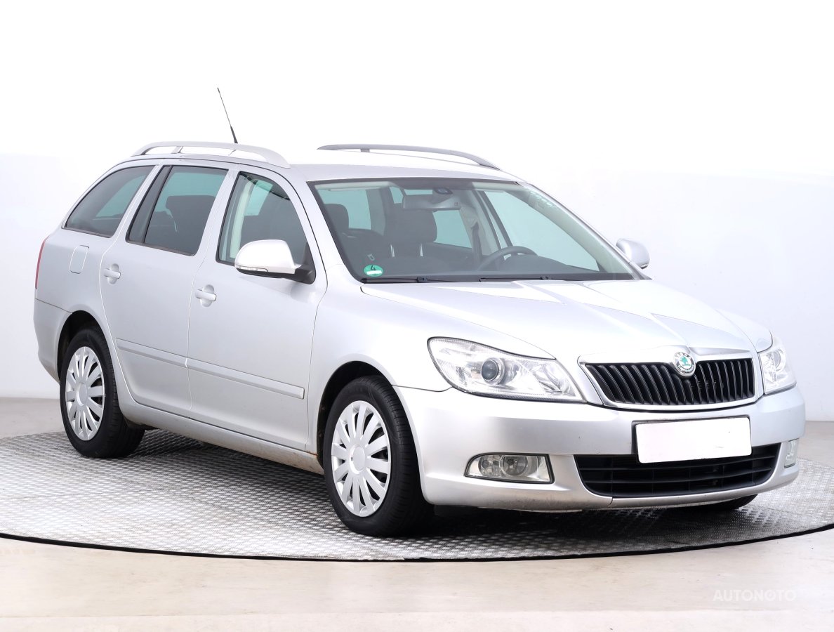 Škoda Octavia, 2012 - celkový pohled