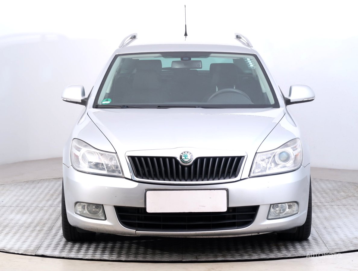 Škoda Octavia, 2012 - pohled č. 2