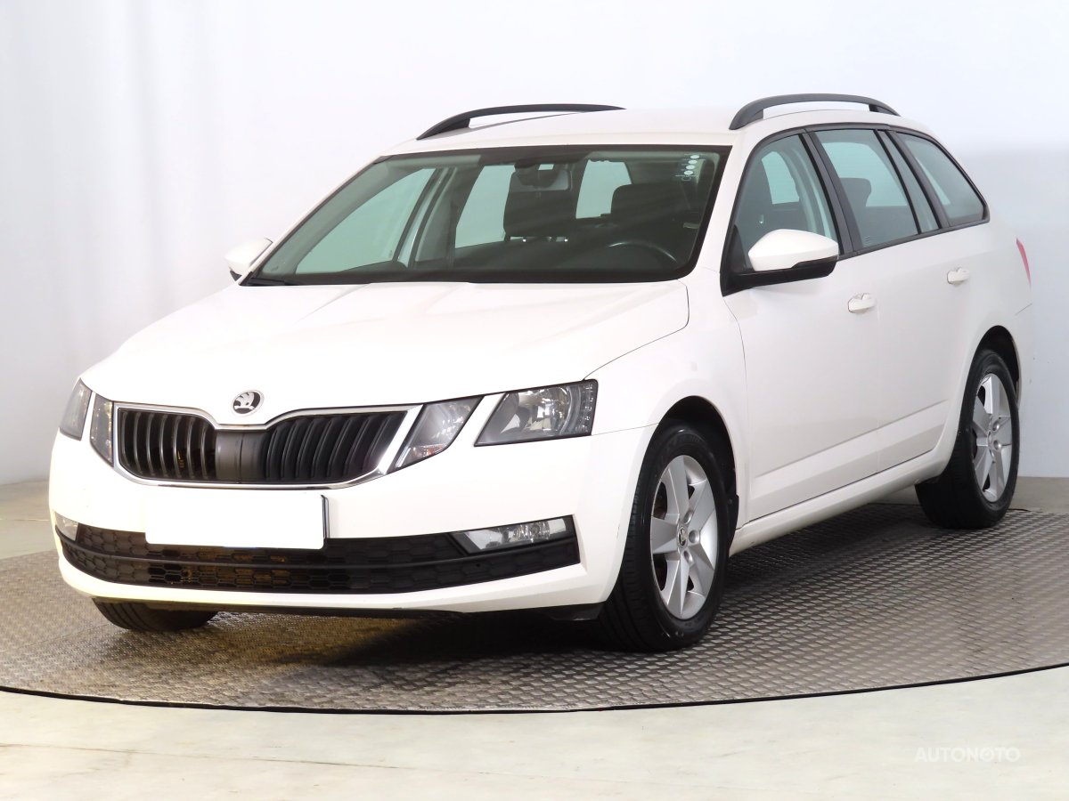 Škoda Octavia, 2017 - pohled č. 3