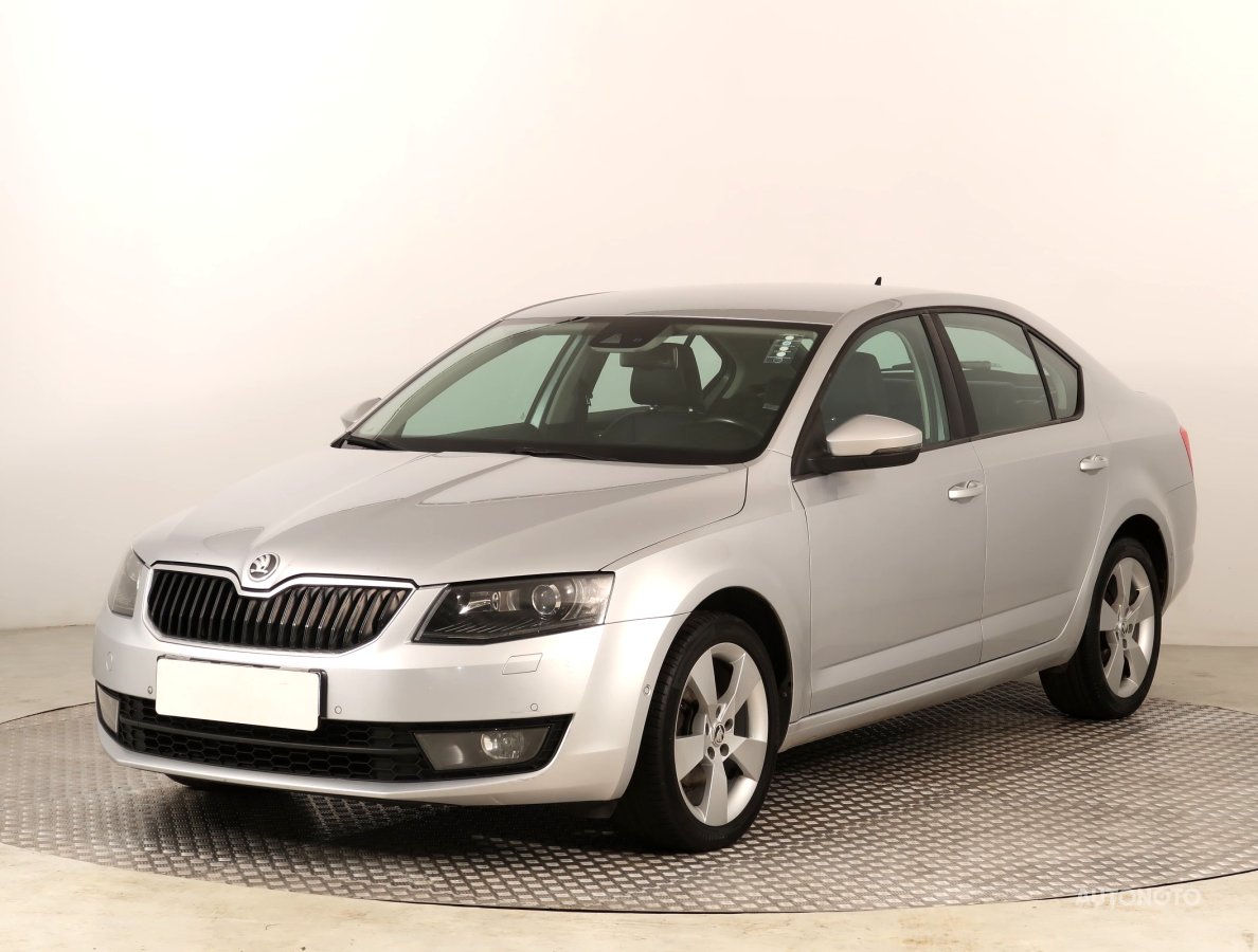 Škoda Octavia, 2013 - pohled č. 3