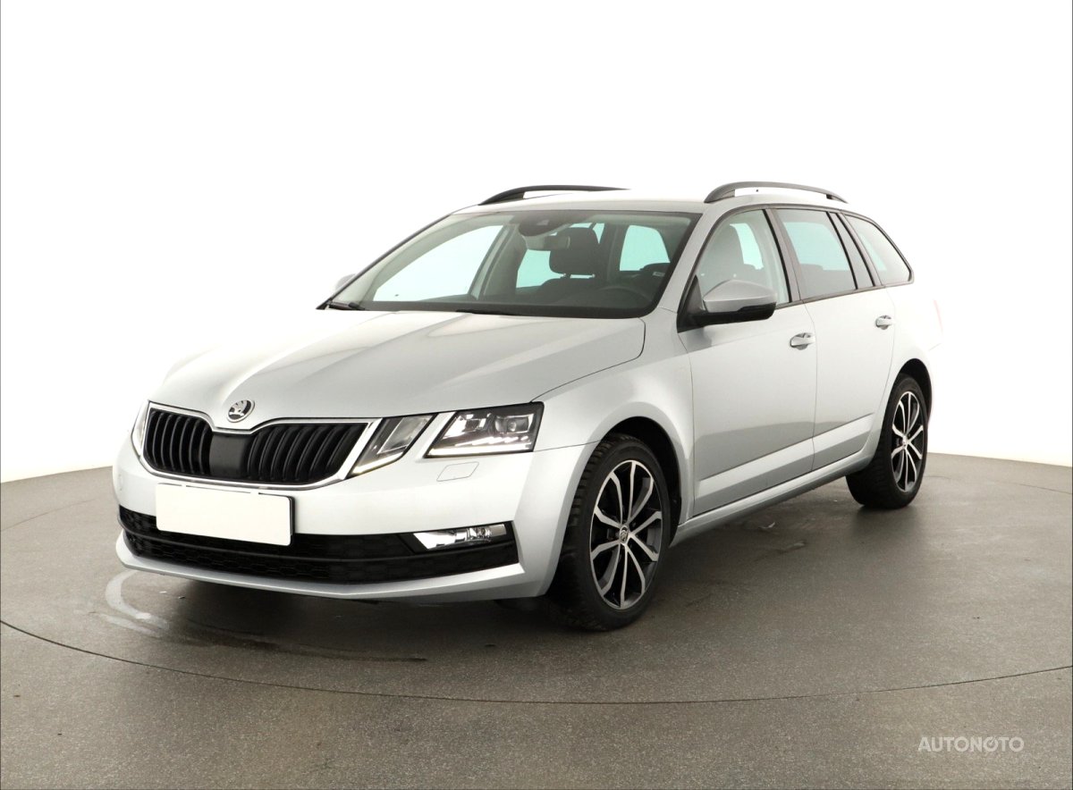 Škoda Octavia, 2019 - pohled č. 3