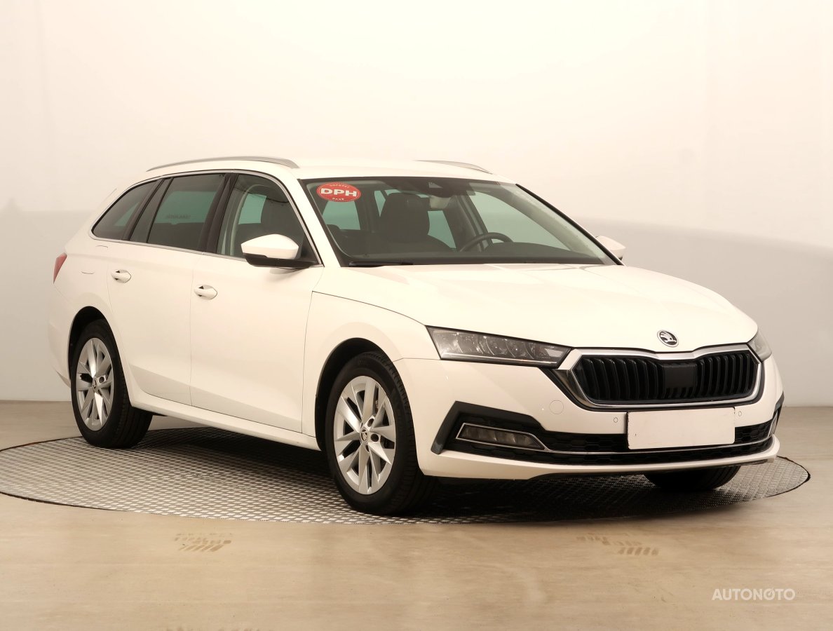 Škoda Octavia, 2020 - celkový pohled