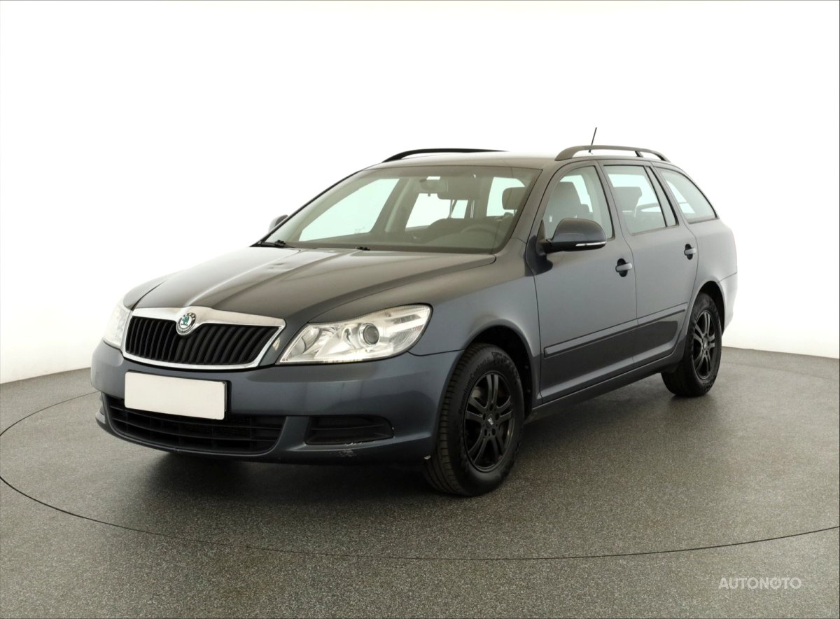 Škoda Octavia, 2012 - pohled č. 3