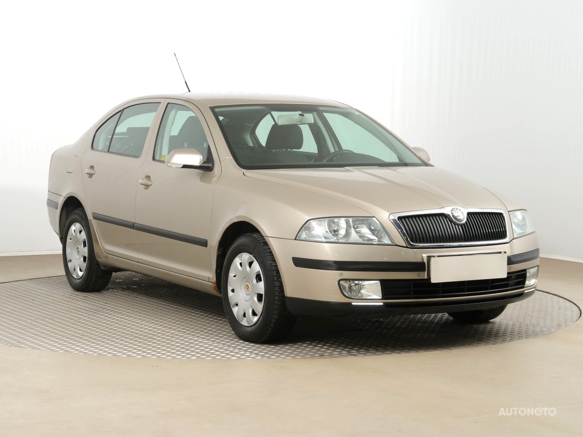 Škoda Octavia, 2004 - celkový pohled