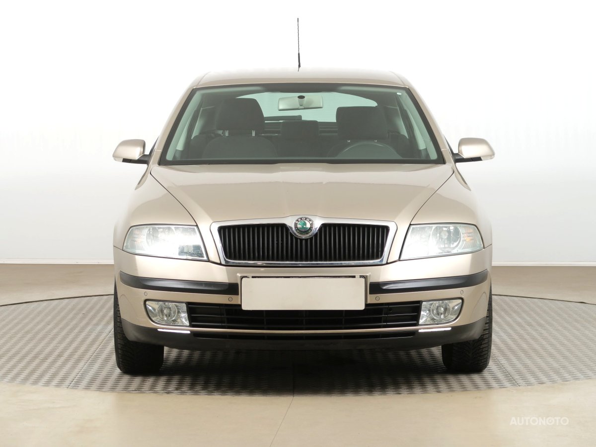 Škoda Octavia, 2004 - pohled č. 2
