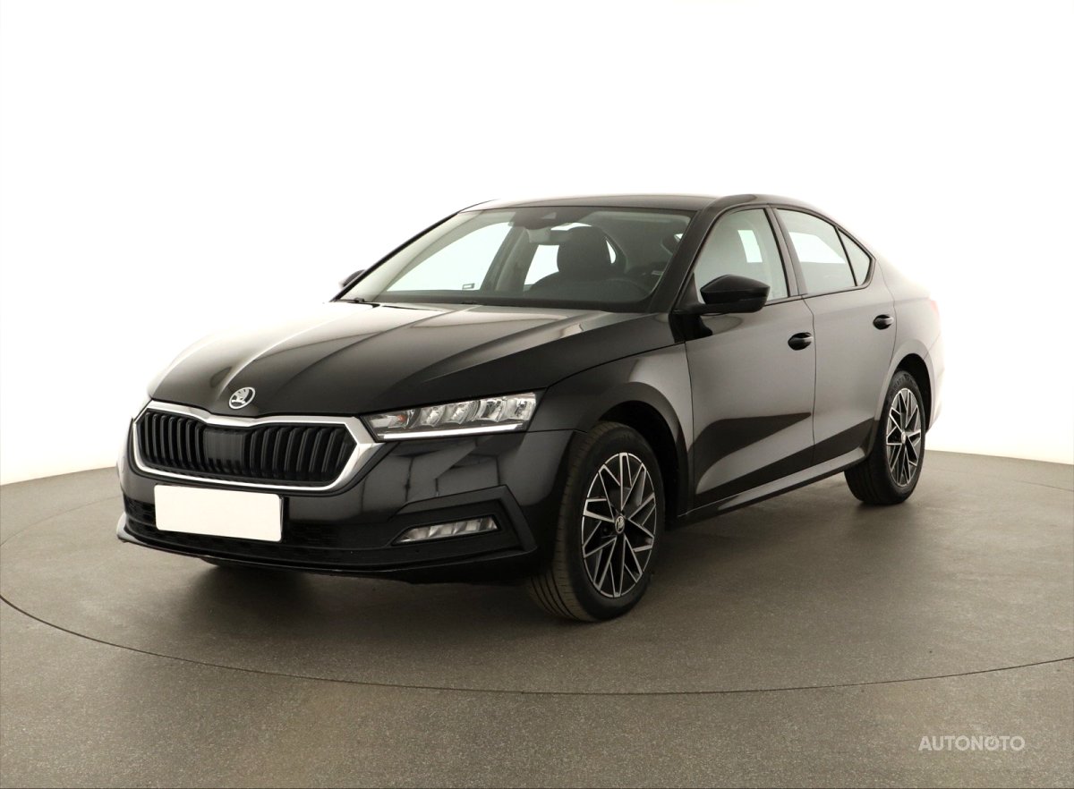 Škoda Octavia, 2021 - pohled č. 3