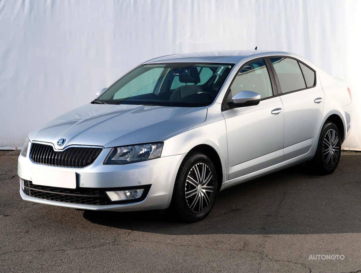 Škoda Octavia, 2015 - pohled č. 3