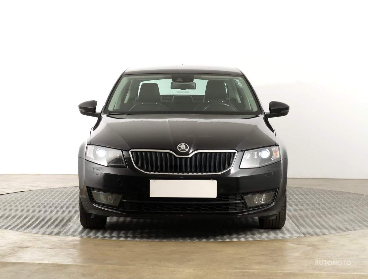 Škoda Octavia, 2013 - pohled č. 2