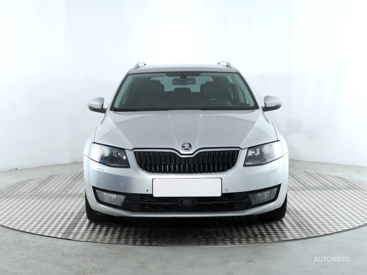 Škoda Octavia, 2014 - pohled č. 2