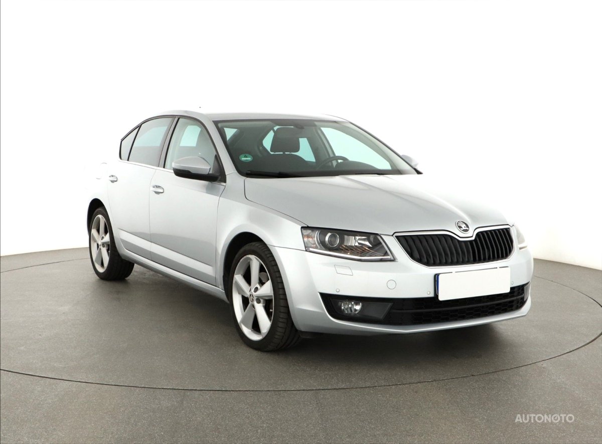 Škoda Octavia, 2013 - celkový pohled