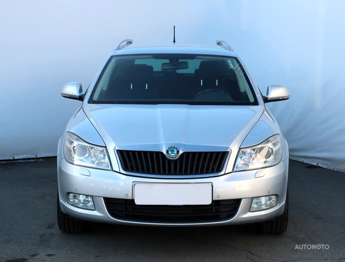 Škoda Octavia, 2011 - pohled č. 2