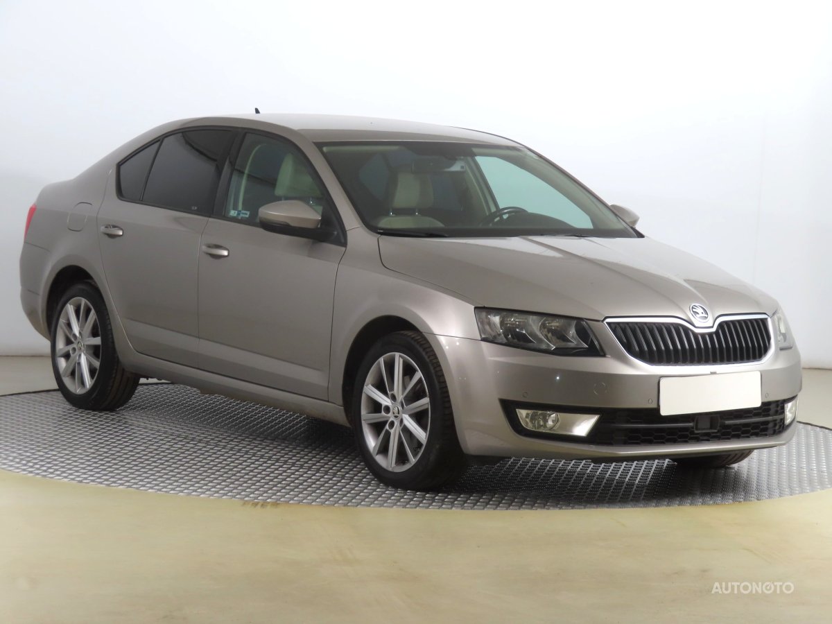 Škoda Octavia, 2013 - celkový pohled