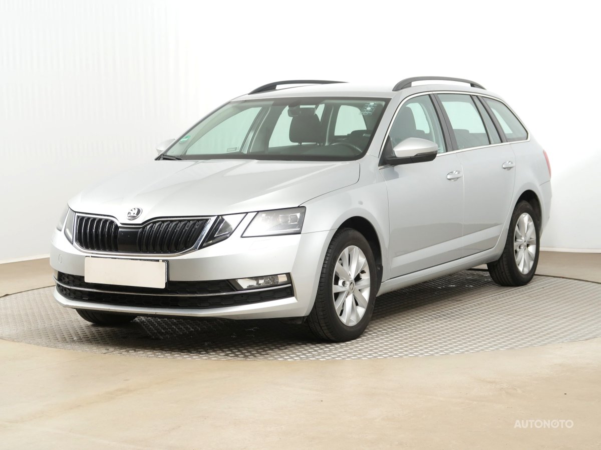 Škoda Octavia, 2017 - pohled č. 3