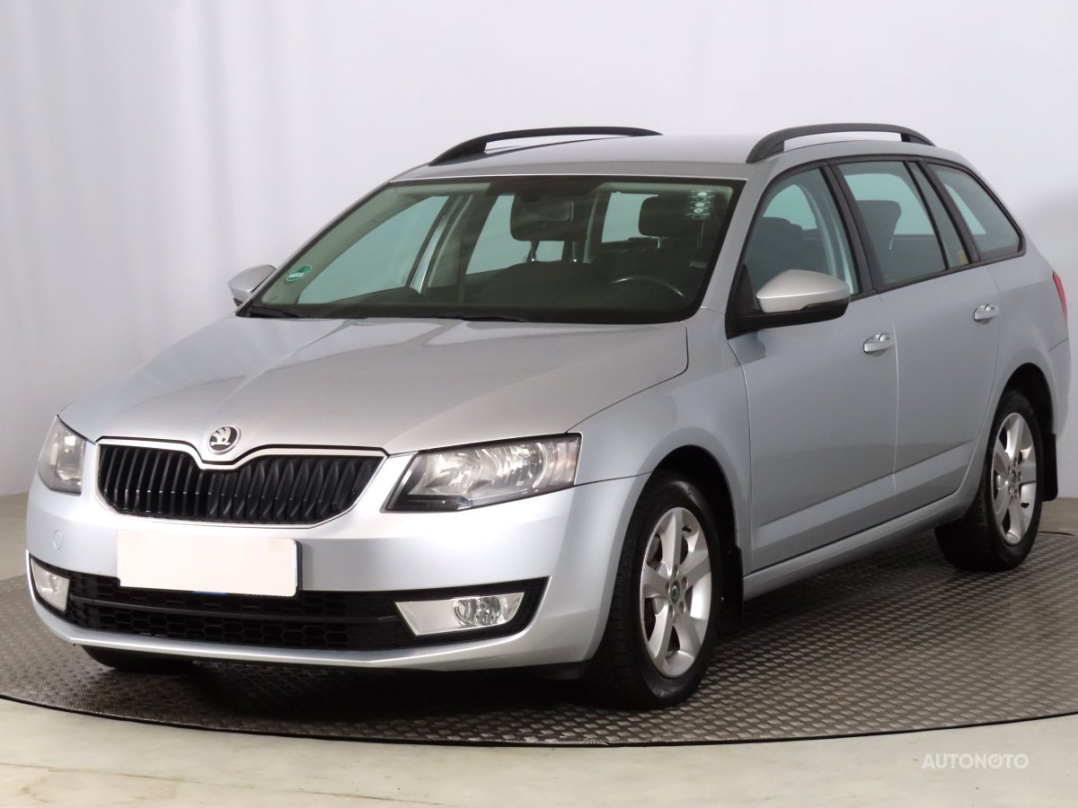 Škoda Octavia, 2013 - pohled č. 3