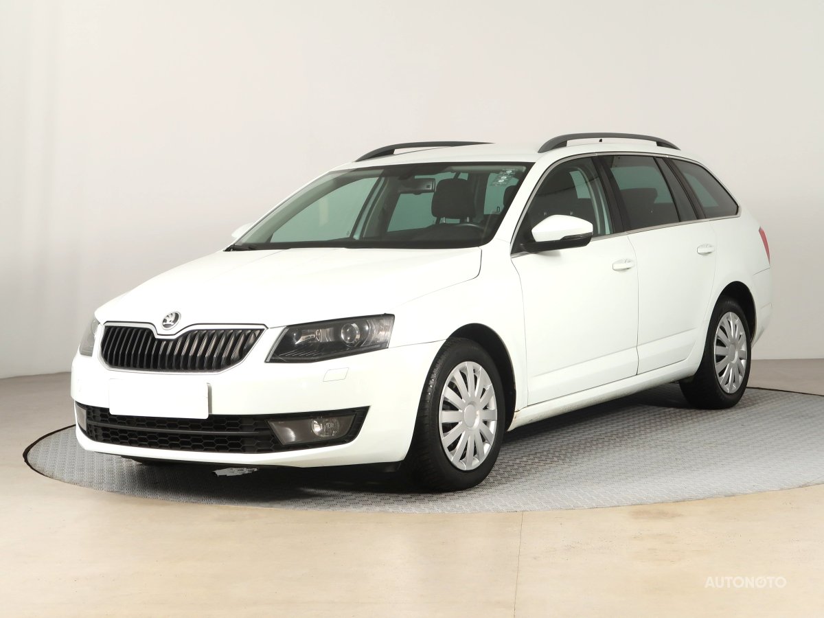 Škoda Octavia, 2015 - pohled č. 3