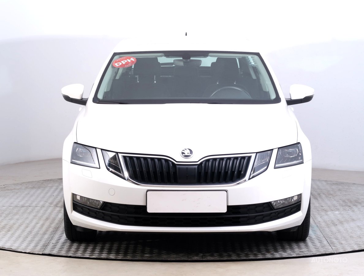 Škoda Octavia, 2019 - pohled č. 2