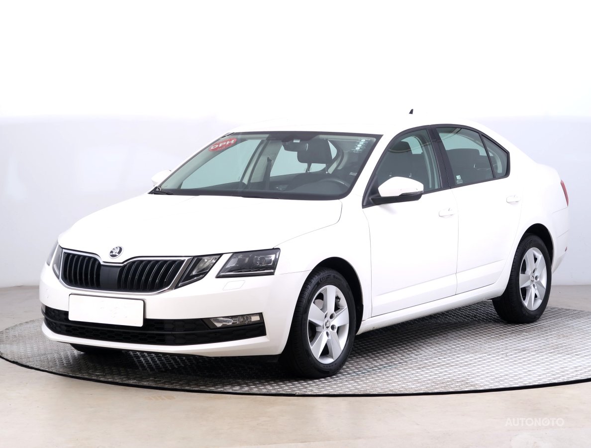 Škoda Octavia, 2019 - pohled č. 3