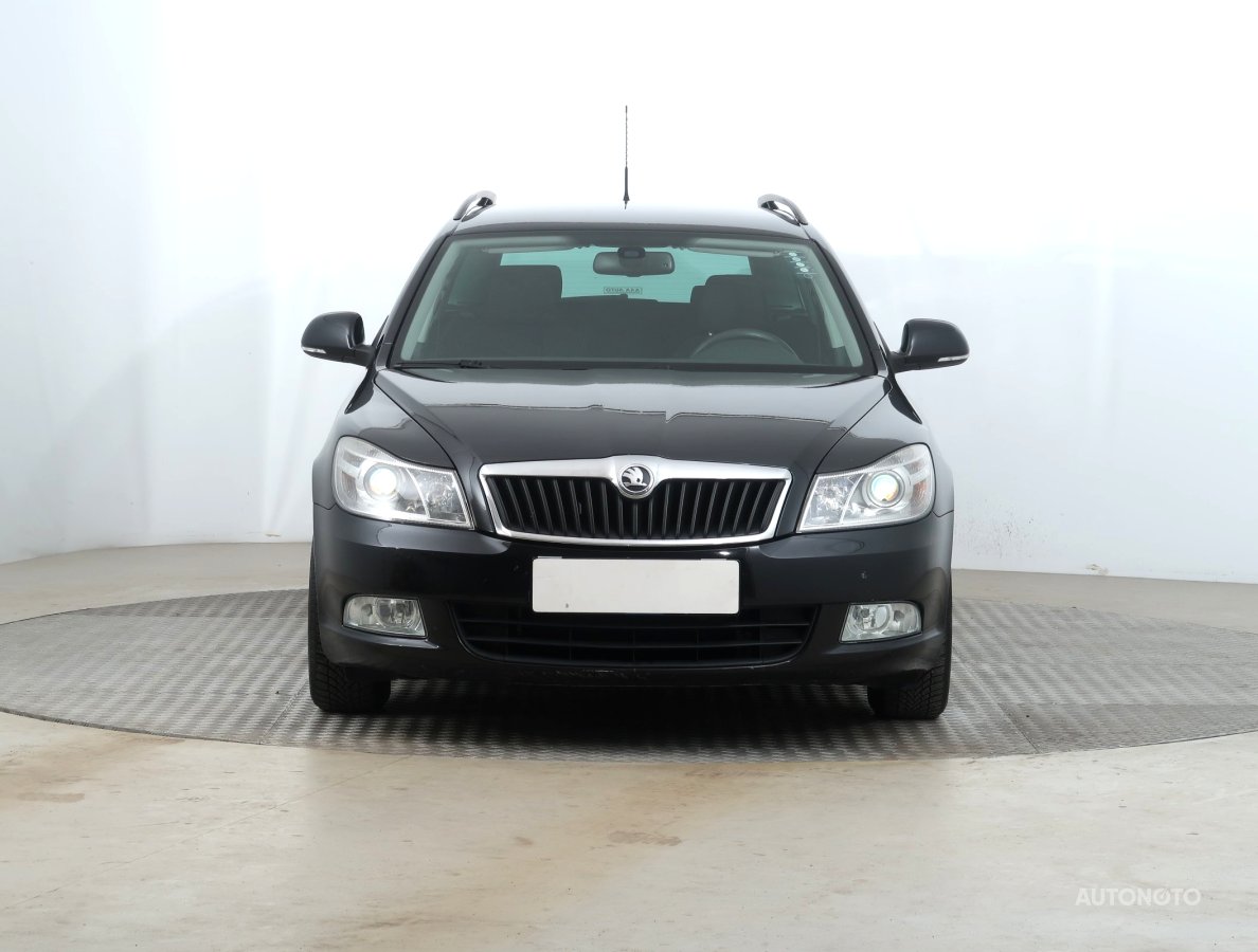 Škoda Octavia, 2009 - pohled č. 2