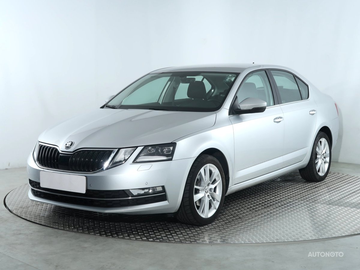 Škoda Octavia, 2018 - pohled č. 3