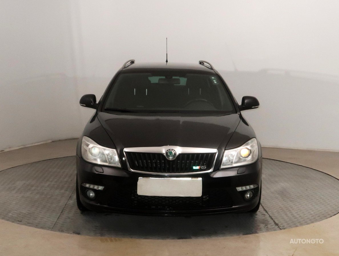 Škoda Octavia, 2012 - pohled č. 2