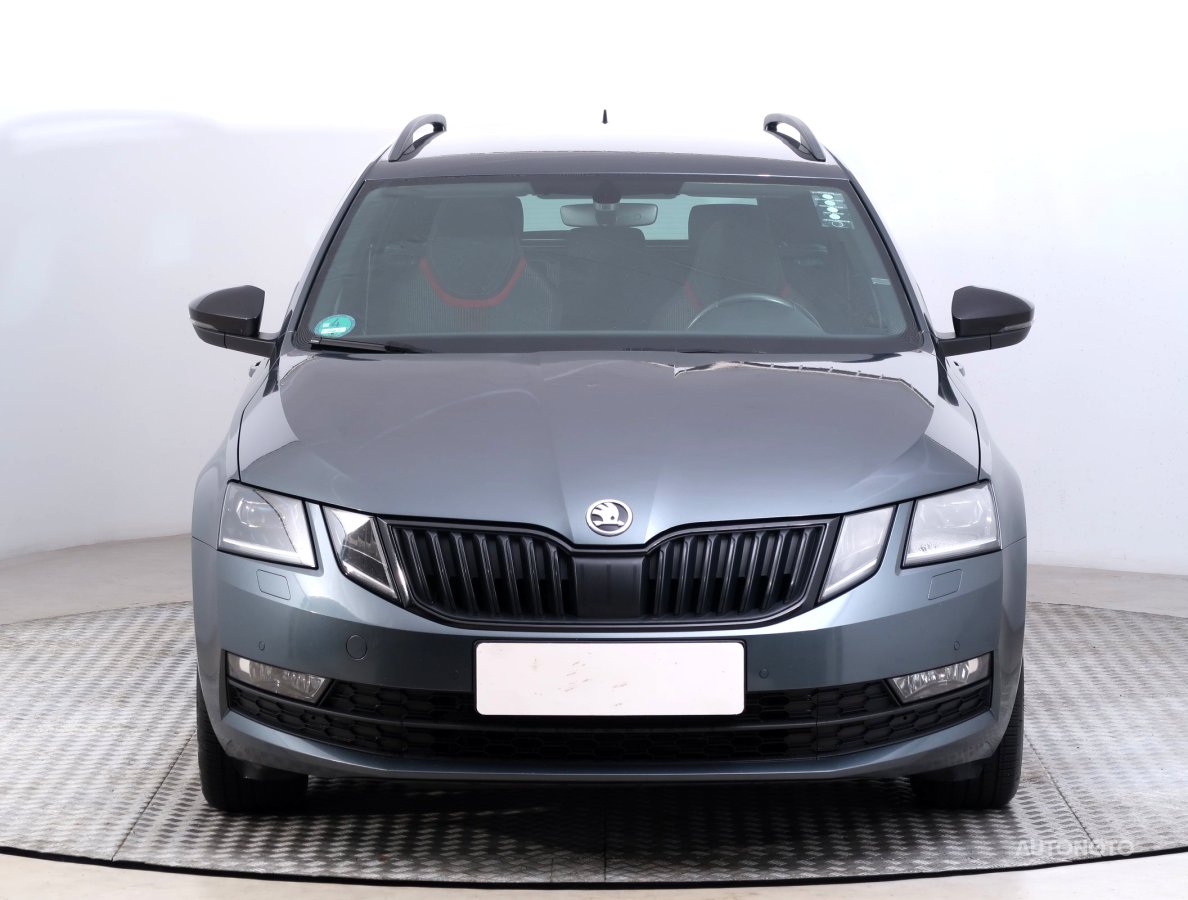 Škoda Octavia, 2019 - pohled č. 2