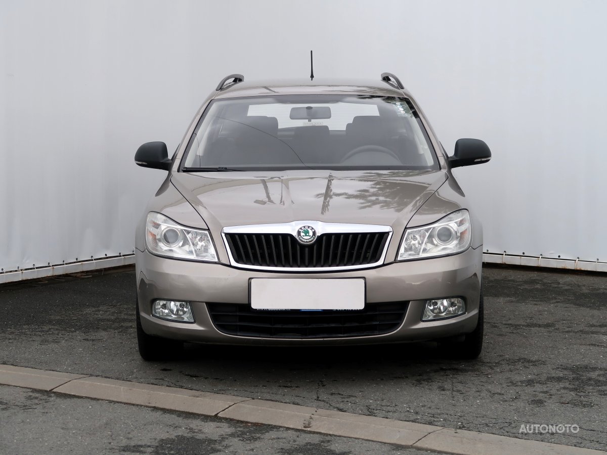 Škoda Octavia, 2010 - pohled č. 2