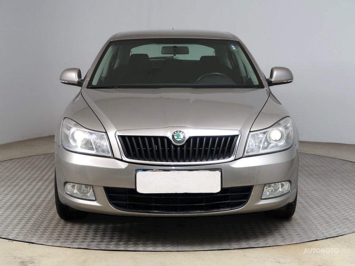Škoda Octavia, 2009 - pohled č. 2