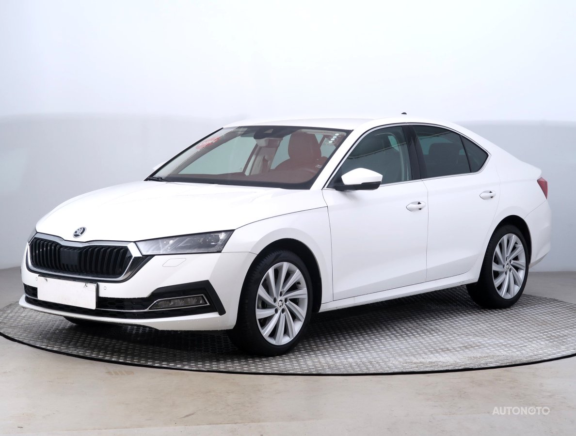 Škoda Octavia, 2024 - pohled č. 3