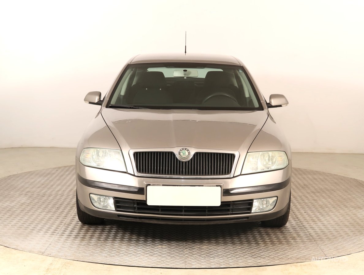 Škoda Octavia, 2006 - pohled č. 2